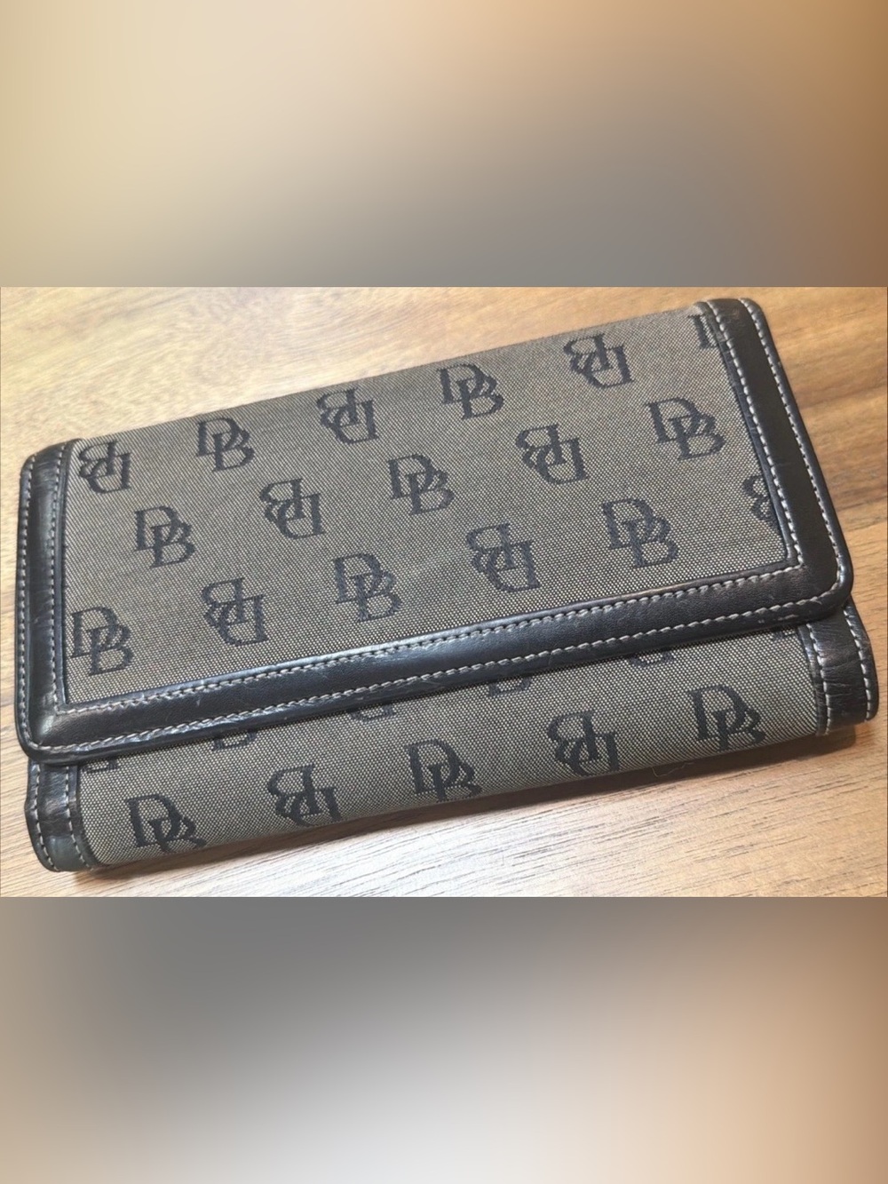 VTG Dooney & Bourke Tri Fold Wallet Signature Monogram Canvas Leather Trim